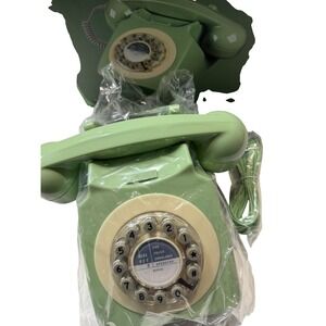 Wild and Wolf 746 Rotary Design Landline Phone Retro